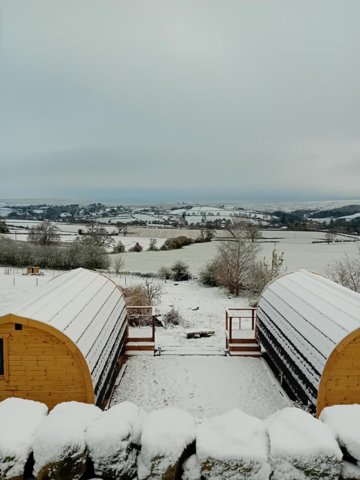 Coombs Glamping Pods *