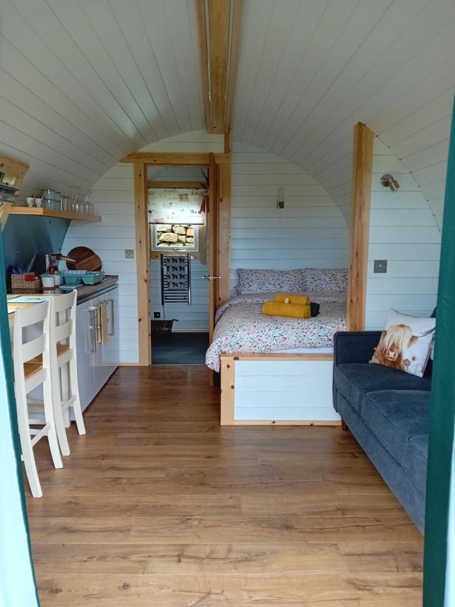 Coombs Glamping Pods Campsite